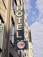 Schwabinger Wahrheit by Geisel