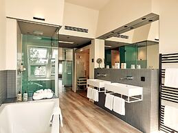 Schwabinger Wahrheit by Geisel