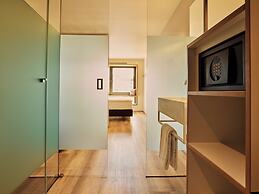 Schwabinger Wahrheit by Geisel