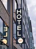 Schwabinger Wahrheit by Geisel