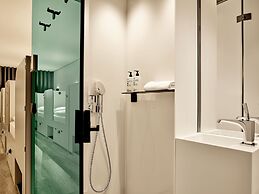 Schwabinger Wahrheit by Geisel