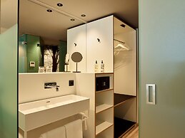 Schwabinger Wahrheit by Geisel