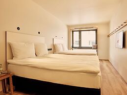 Schwabinger Wahrheit by Geisel