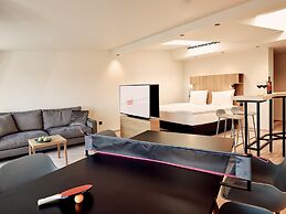 Schwabinger Wahrheit by Geisel