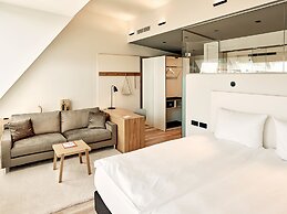 Schwabinger Wahrheit by Geisel