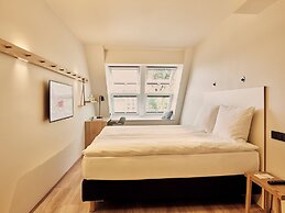 Schwabinger Wahrheit by Geisel