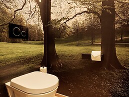 Schwabinger Wahrheit by Geisel