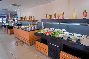 Le Monde Beach Resort & Spa