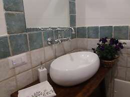 REFUGE OF THE PAGANI