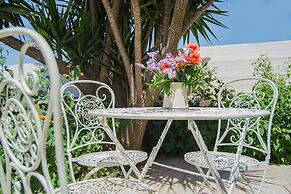 REFUGE OF THE PAGANI