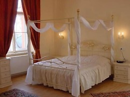 Schlosshotel Rühstädt GARNI