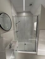 Contractors Guest House