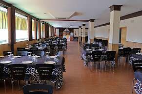 Hostal - Camping Ciudad de Cáceres