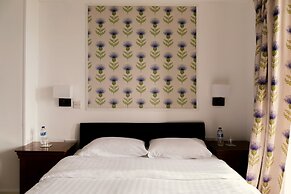 The Lodge On The Loch