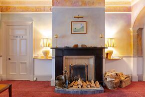 The Lodge On The Loch