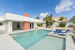 Boca Catalina Modern Villa