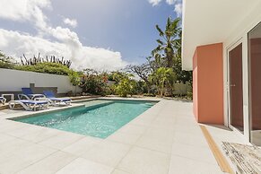 Boca Catalina Modern Villa