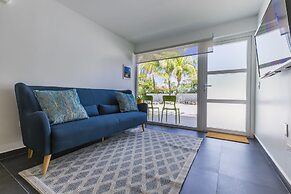 Boca Catalina Modern Villa