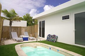 Boca Catalina Modern Villa