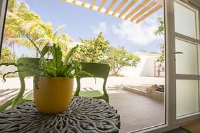 Boca Catalina Modern Villa