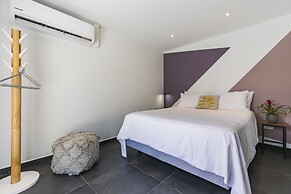 Boca Catalina Modern Villa