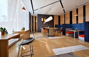 Holiday Inn Express Chengdu Tianhe, an IHG Hotel