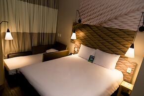 Ibis Lorena - Circuito da Fé