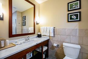 Comfort Suites Fishkill near Interstate 84