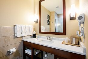 Comfort Suites Fishkill near Interstate 84