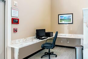 Comfort Suites Fishkill near Interstate 84