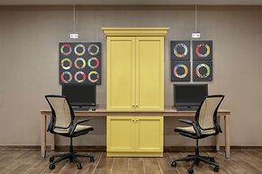 Home2 Suites by Hilton Brandon Tampa, FL