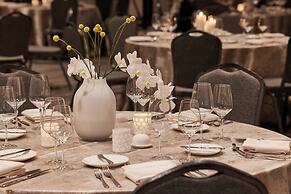 AC Hotel by Marriott Dallas by the Galleria