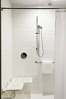 AC Hotel by Marriott Dallas by the Galleria