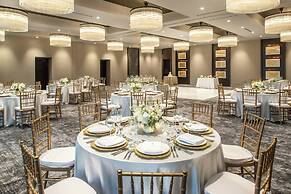 The Row Hotel at Assembly Row, Autograph Collection