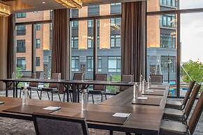 The Row Hotel at Assembly Row, Autograph Collection