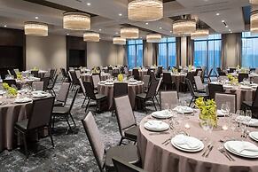 The Row Hotel at Assembly Row, Autograph Collection