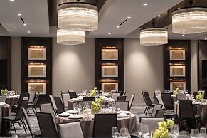 The Row Hotel at Assembly Row, Autograph Collection