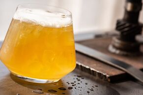 The Row Hotel at Assembly Row, Autograph Collection