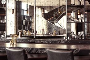 The Row Hotel at Assembly Row, Autograph Collection