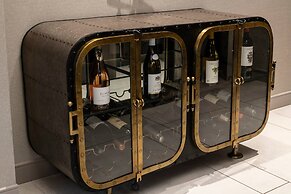 The Row Hotel at Assembly Row, Autograph Collection