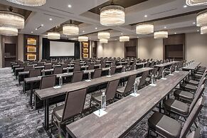 The Row Hotel at Assembly Row, Autograph Collection