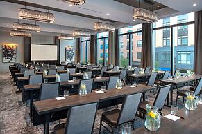 The Row Hotel at Assembly Row, Autograph Collection