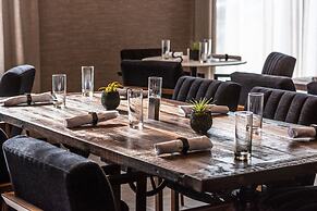 The Row Hotel at Assembly Row, Autograph Collection