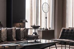 The Row Hotel at Assembly Row, Autograph Collection