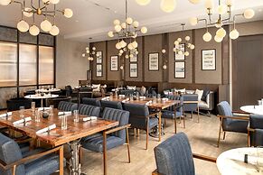 The Row Hotel at Assembly Row, Autograph Collection