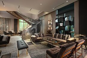 The Row Hotel at Assembly Row, Autograph Collection