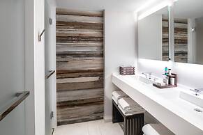 The Row Hotel at Assembly Row, Autograph Collection