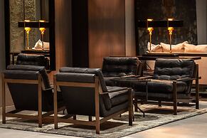 The Row Hotel at Assembly Row, Autograph Collection