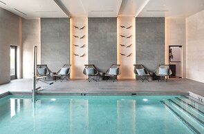 The Row Hotel at Assembly Row, Autograph Collection