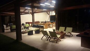 Flat Malawi Exclusive